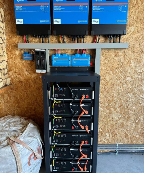 GX Lynx Distributor Pylontech US5000 30 kWh