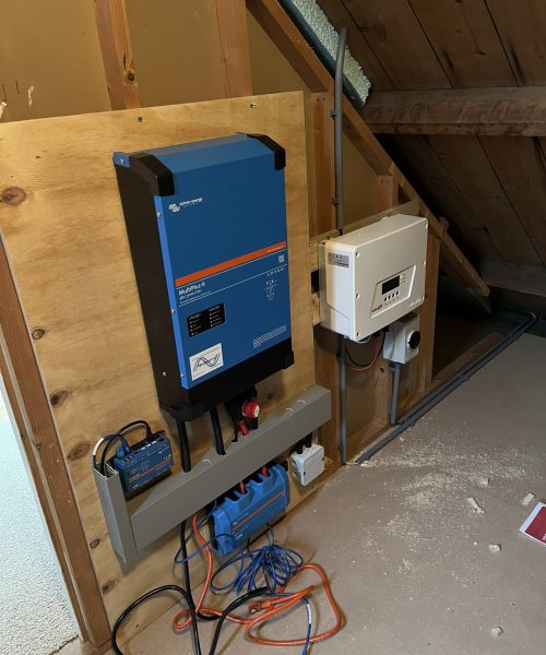 Victron Lynx Multiplus 48/5000 Cerbo GX SolarEdge